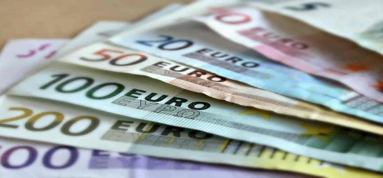 Bonus da 200 euro per dipendenti e pensionati: quando arriva